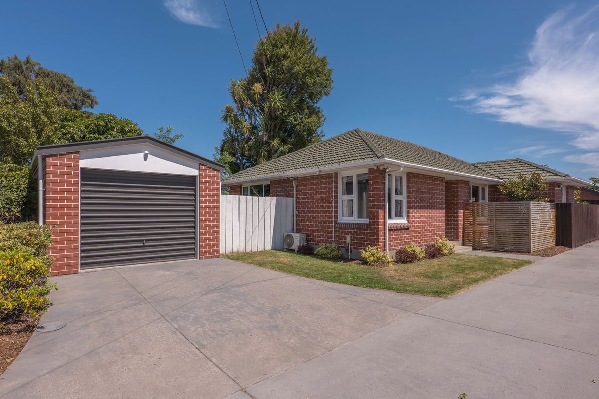 5 Shaftesbury Street, Avonhead, Christchurch - Carousel 1