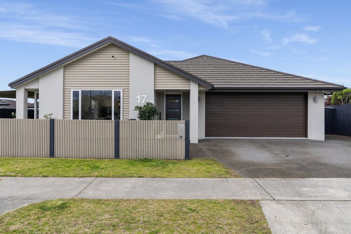 17 Rainey Crescent, Papamoa Beach, Papamoa - Carousel 2