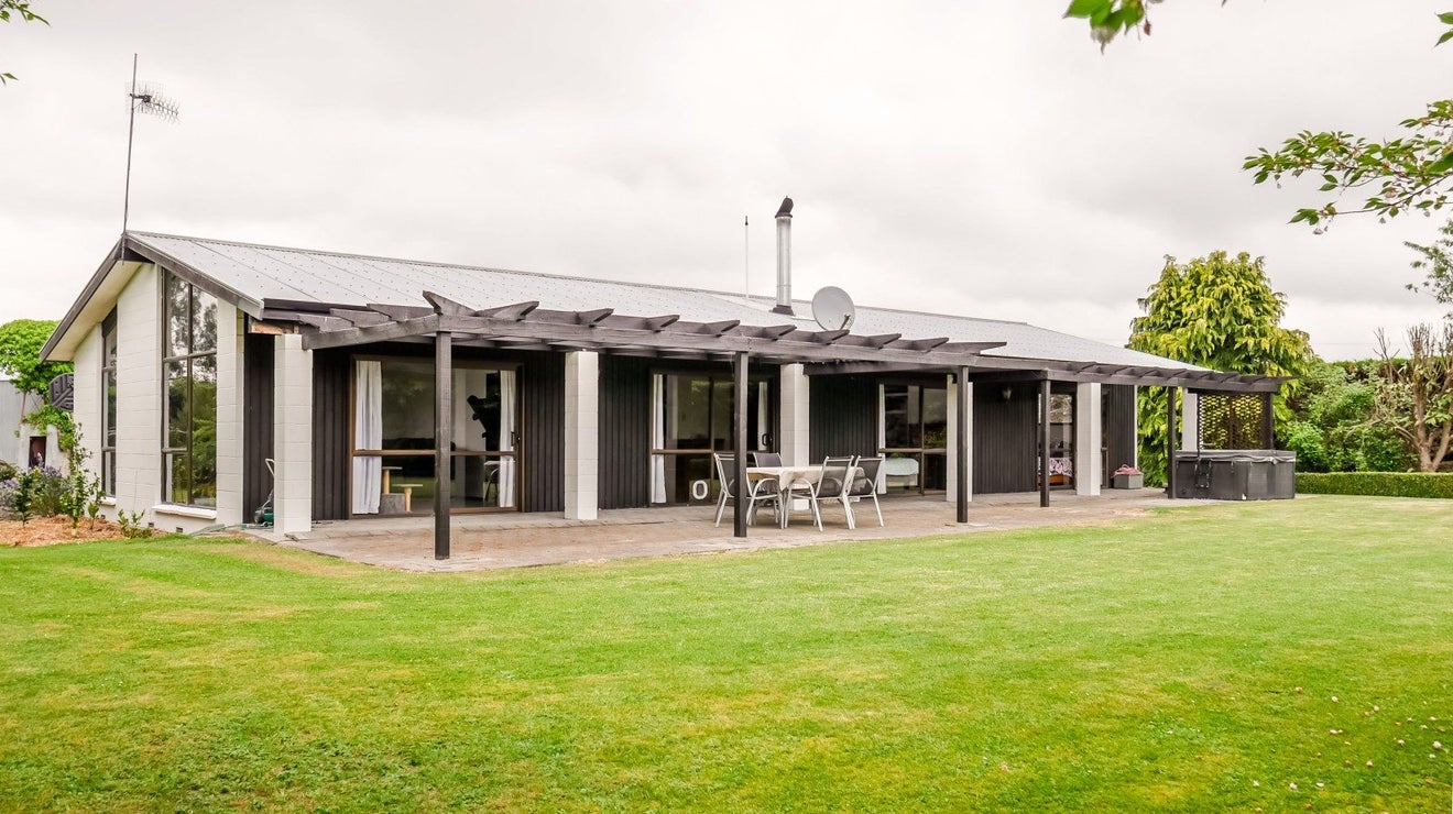 356 Naughton Road, Kerrytown, Timaru - Carousel 1