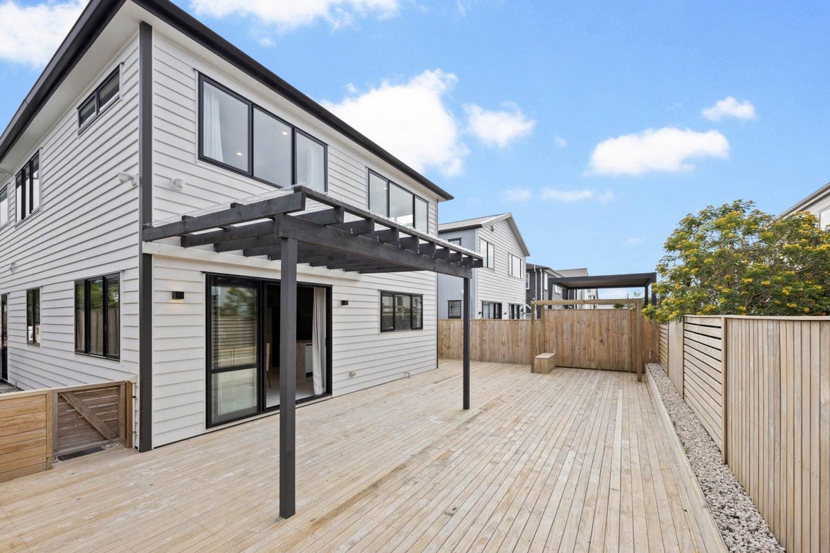 35 Toanui Road, Hobsonville, Waitakere City, Auckland - Carousel 2