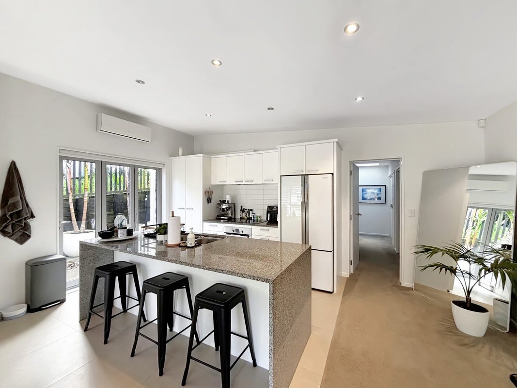 7A Tay Street, Grey Lynn, Auckland - Carousel 2