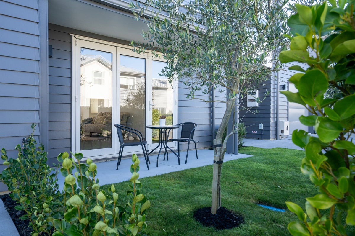 16 Tucker Close, Leamington, Cambridge - Carousel 2