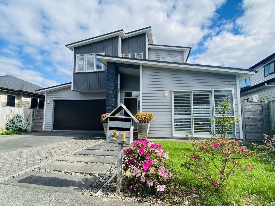 21 Hangar Lane, Whenuapai, Auckland - Carousel 1