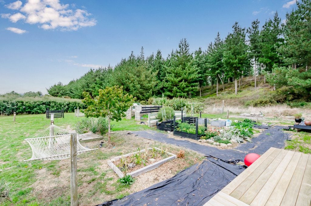 577 Waikawa Beach Road, Waikawa Beach, Levin - Carousel 2