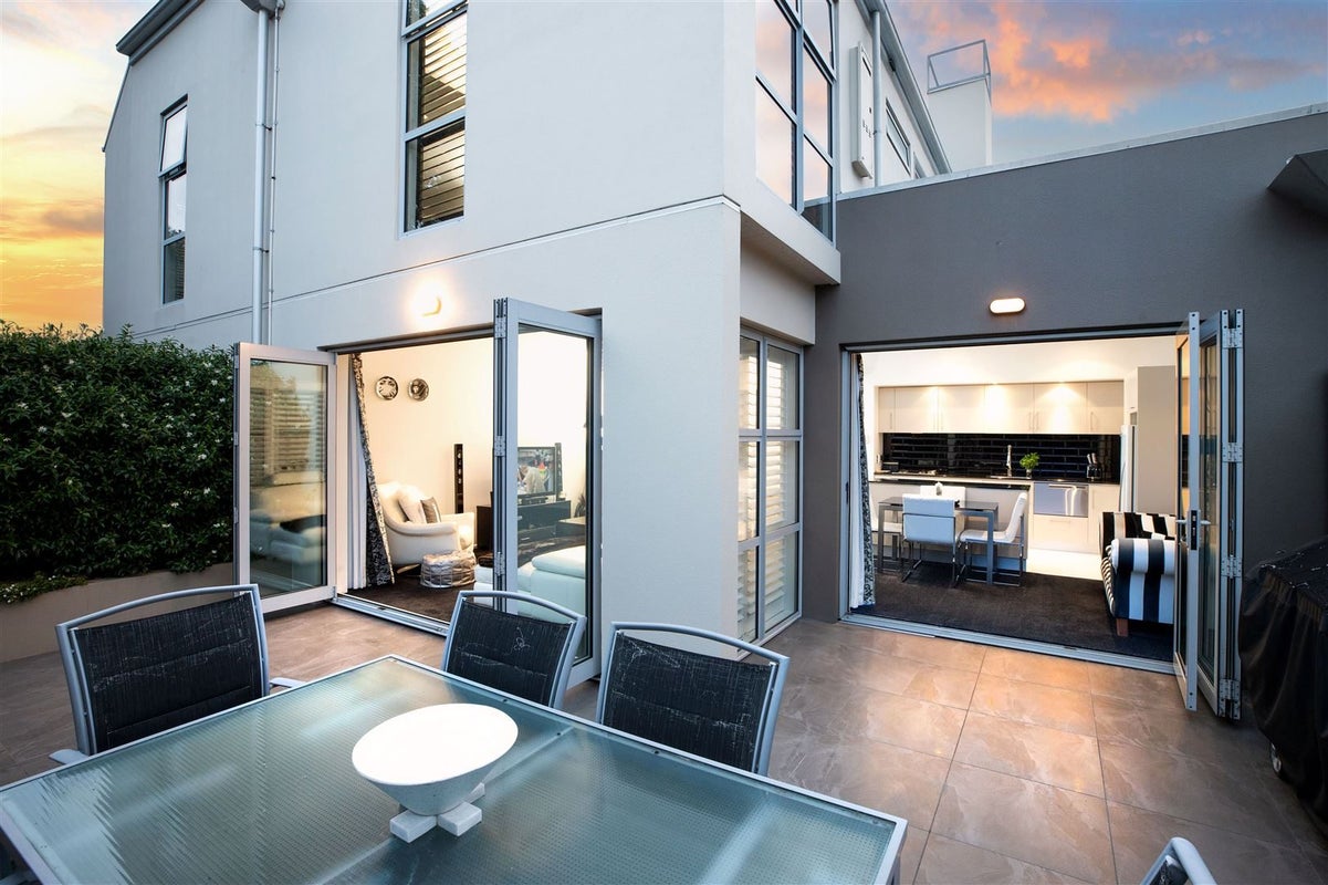28 Rhodes Street, Merivale, Christchurch - Carousel 1