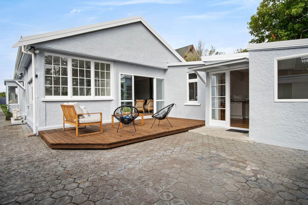 152 Union Street, New Brighton, Christchurch - Carousel 1