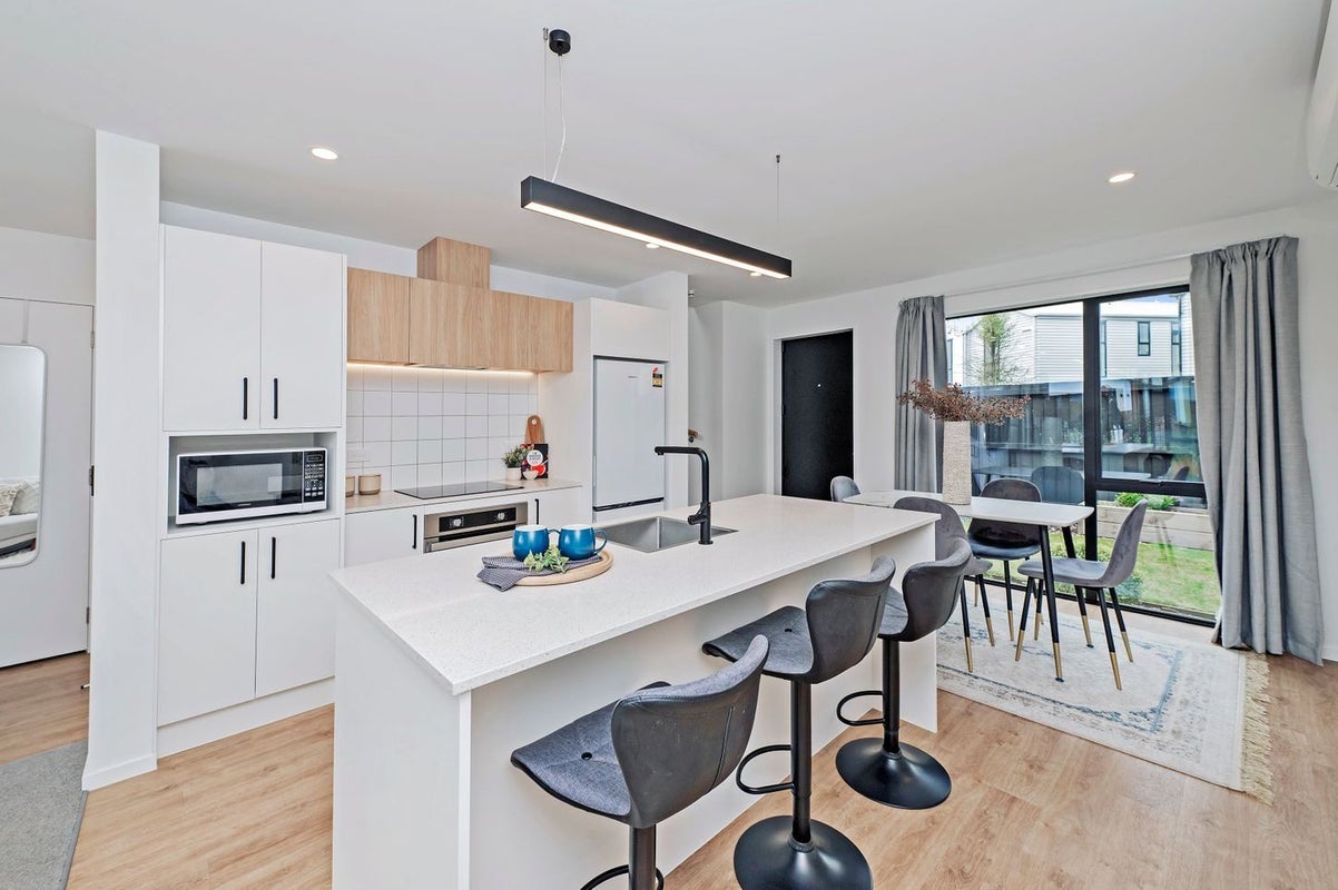12 Miromiro Street, Broomfield, Christchurch - Carousel 2