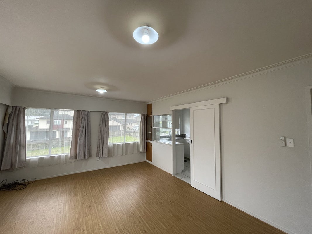 3/10 Fowlds Avenue, Sandringham, Auckland - Carousel 1