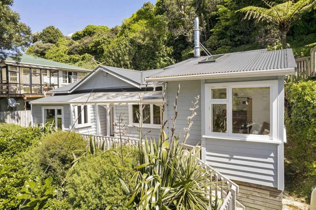 50 Liardet Street, Vogeltown, Wellington - Carousel 1