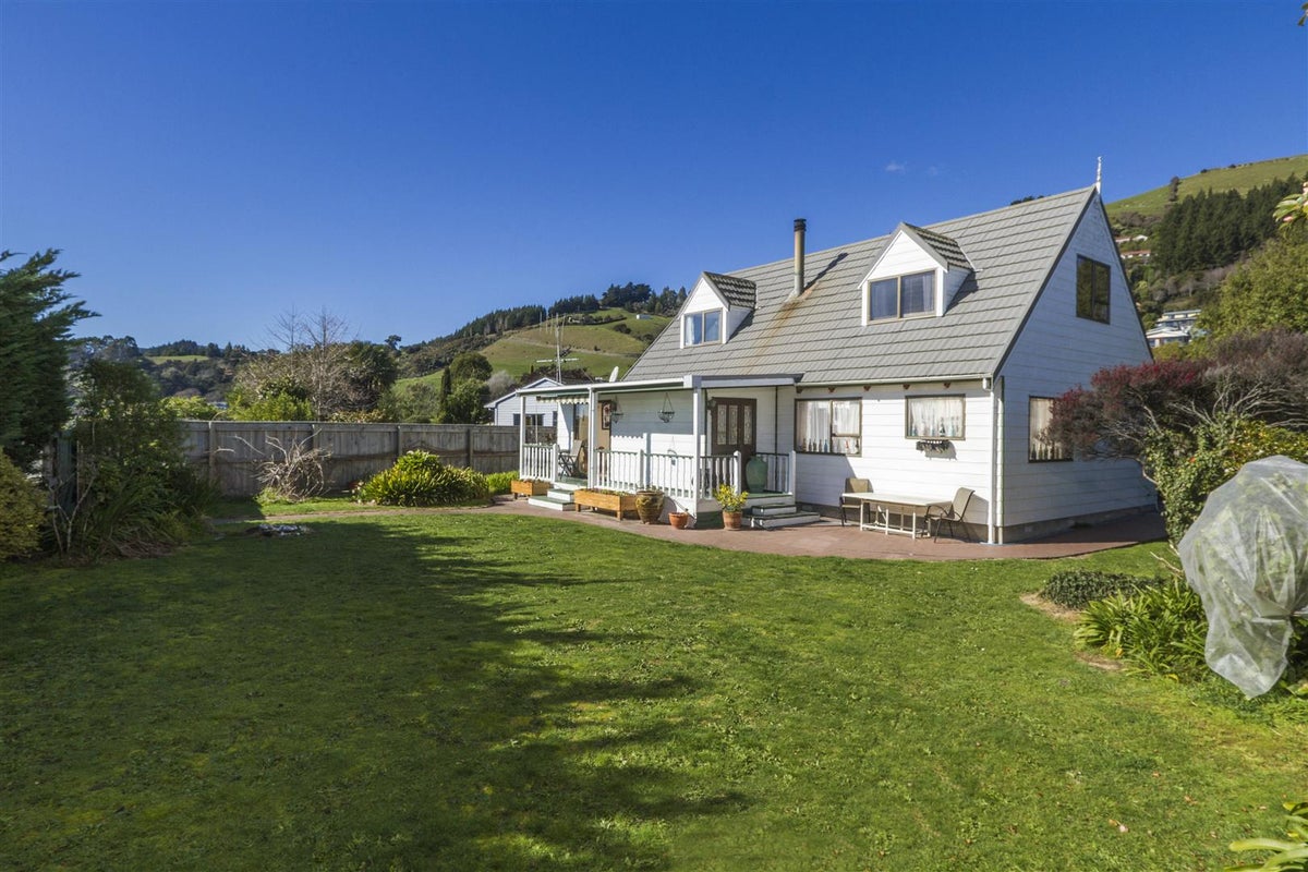 7 Tresillian Avenue, Marybank, Nelson - Carousel 1