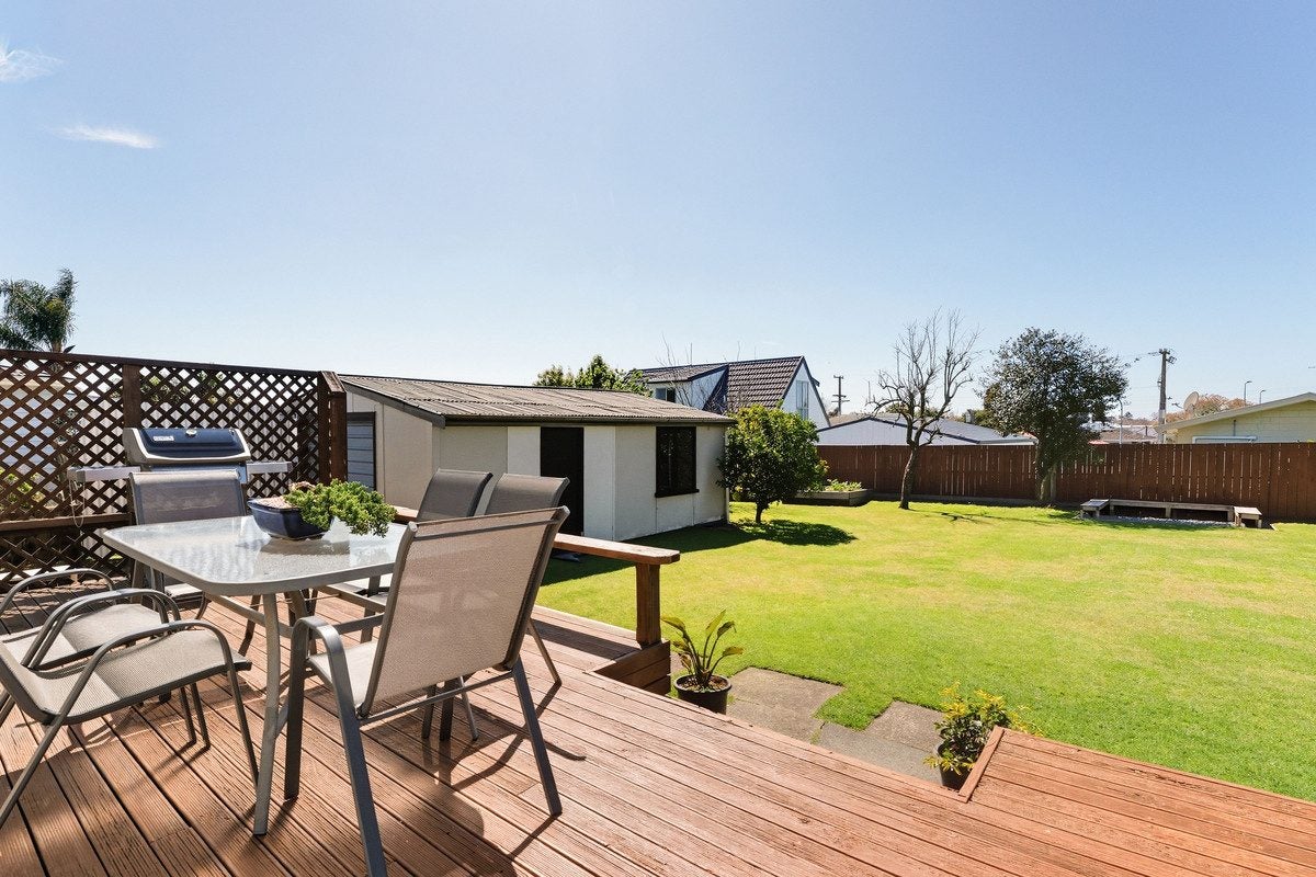 15 Tyrone Street, Greerton, Tauranga - Carousel 1