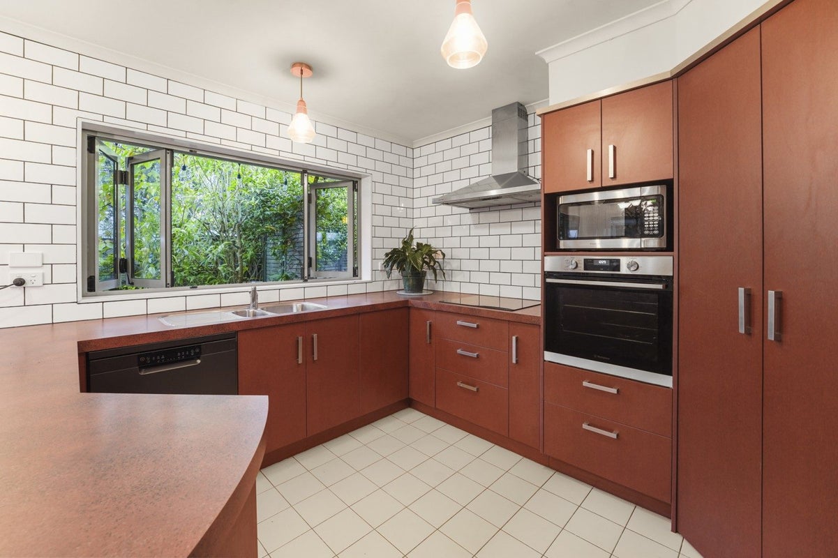 9 Orion Drive, Welcome Bay, Tauranga - Carousel 2