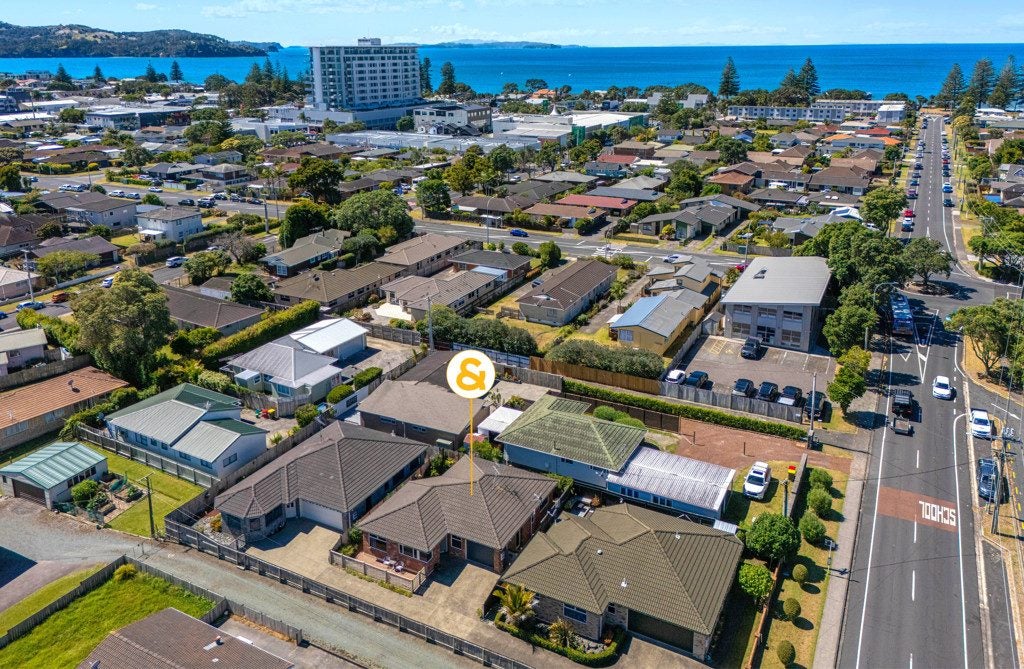 33A Riverside Road, Orewa, Orewa - Carousel 2
