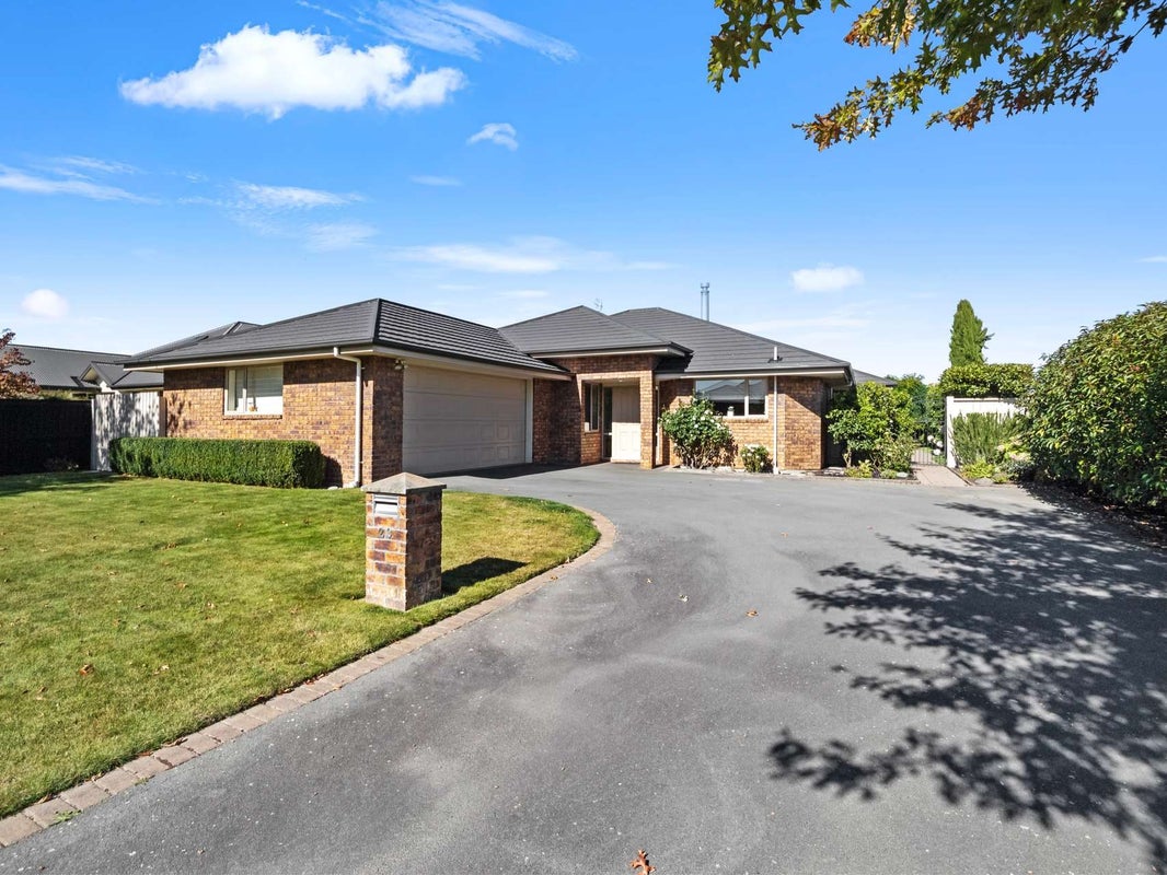 23 Cairnbrae Drive, Prebbleton, Prebbleton - Carousel 1
