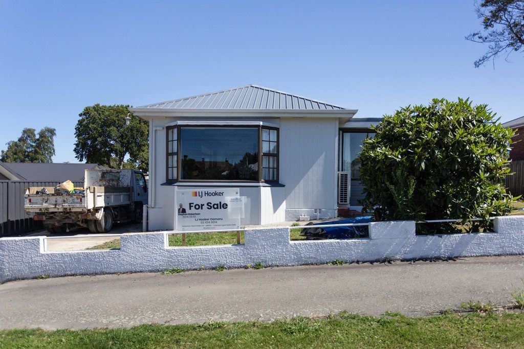 13 Kingslea Street, Holmes Hill, Oamaru - Carousel 19