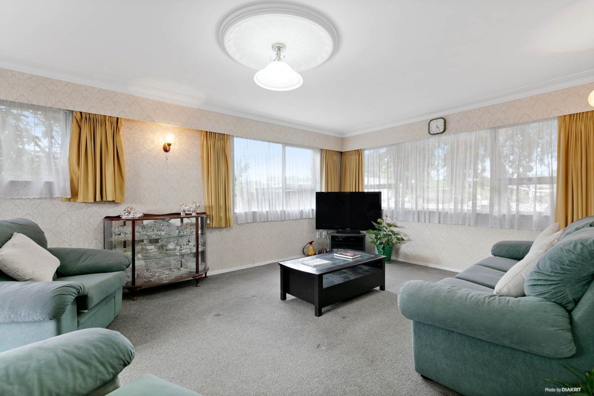 26A Wilmay Avenue, Papatoetoe, Auckland - Carousel 2
