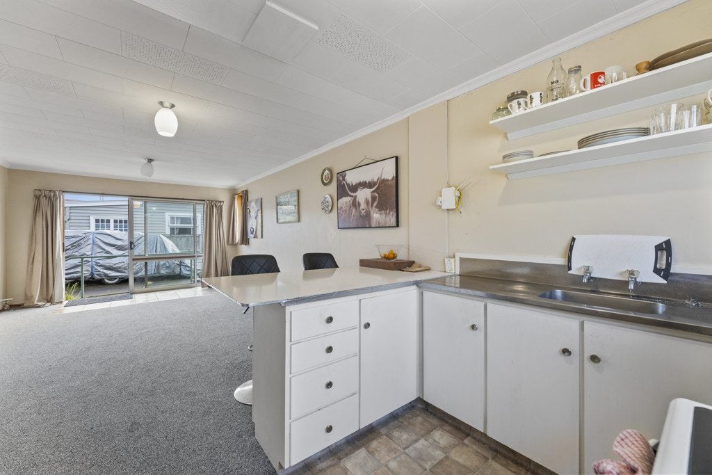 16B Grove Street, Saint Kilda, Dunedin - Carousel 2