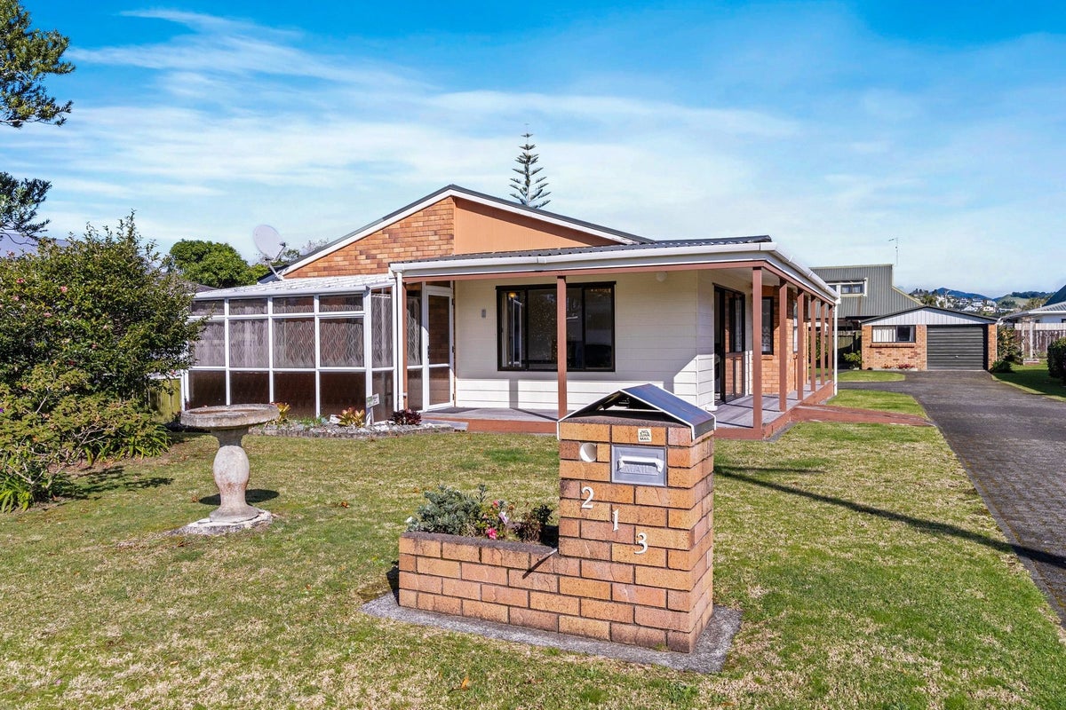 213 Mary Road, Whangamata - Carousel 1