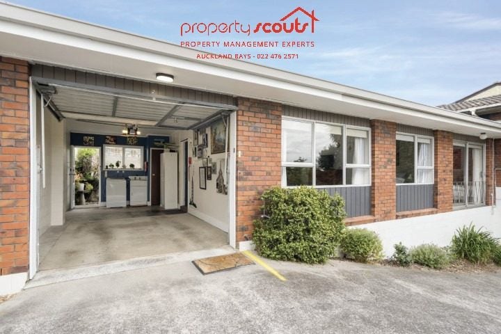 2/41 Mason Street, New Lynn, Auckland - Carousel 2