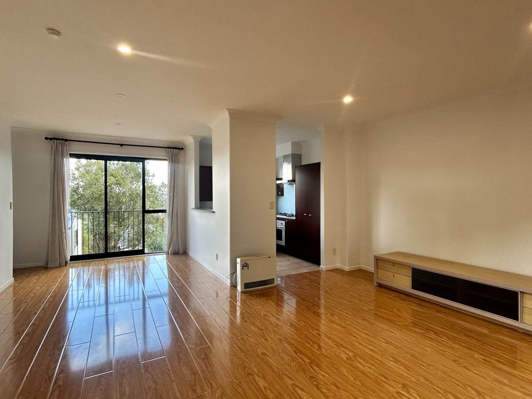 5/69 Target Road, Totara Vale, Auckland - Carousel 2