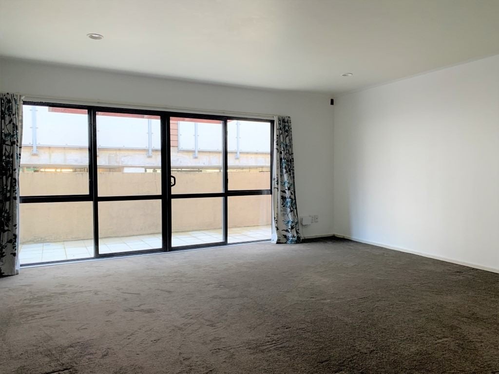 142E Arthur Street, Onehunga, Auckland - Carousel 2