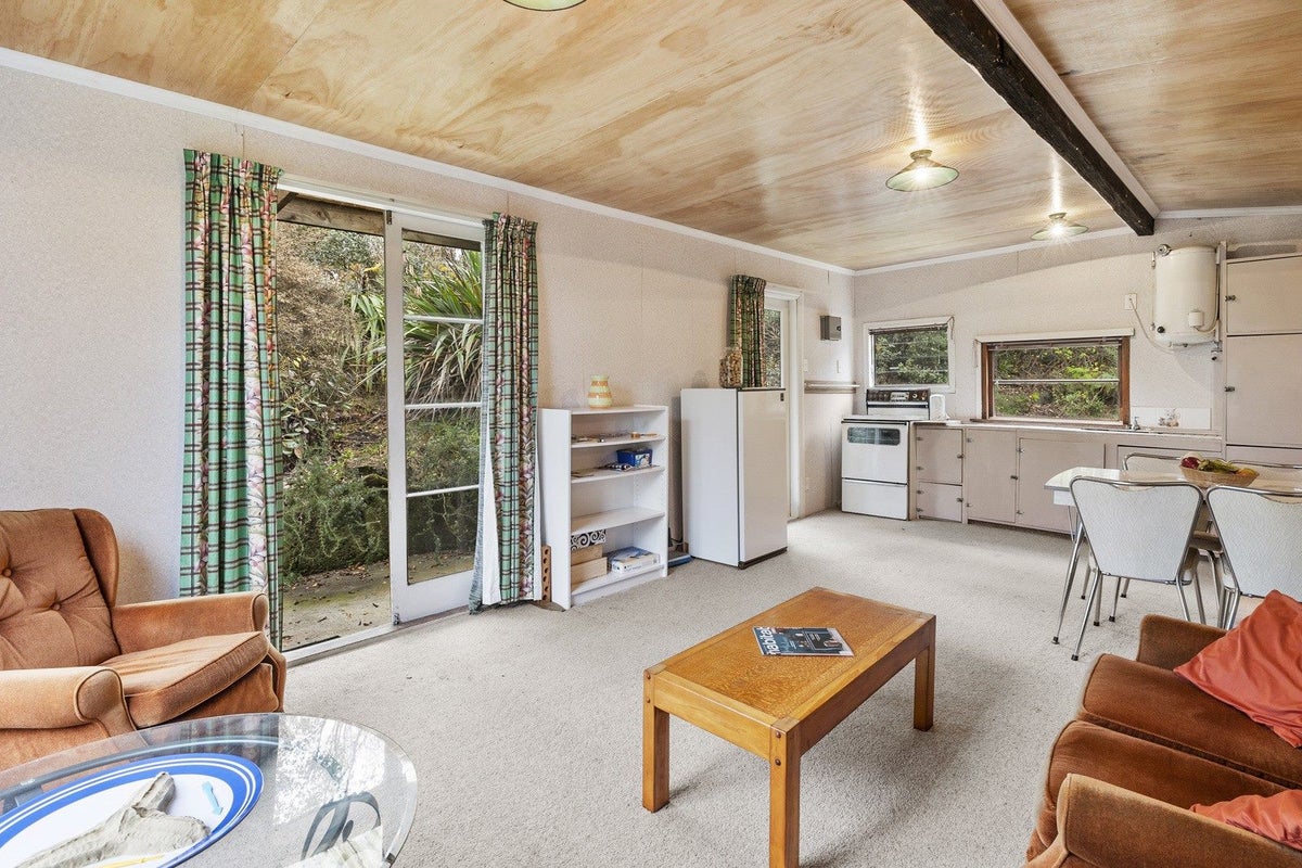 114 Henry Street, Waikouaiti, Waikouaiti - Carousel 2