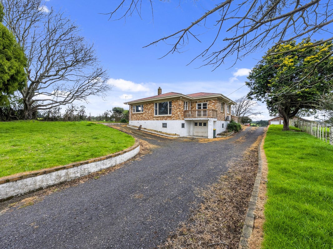 152 Brookside Road, Waiuku - Carousel 1