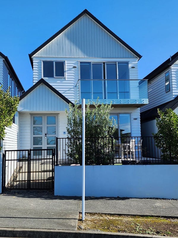 66C Te Oneroa Way, Long Bay, Auckland - Carousel 1
