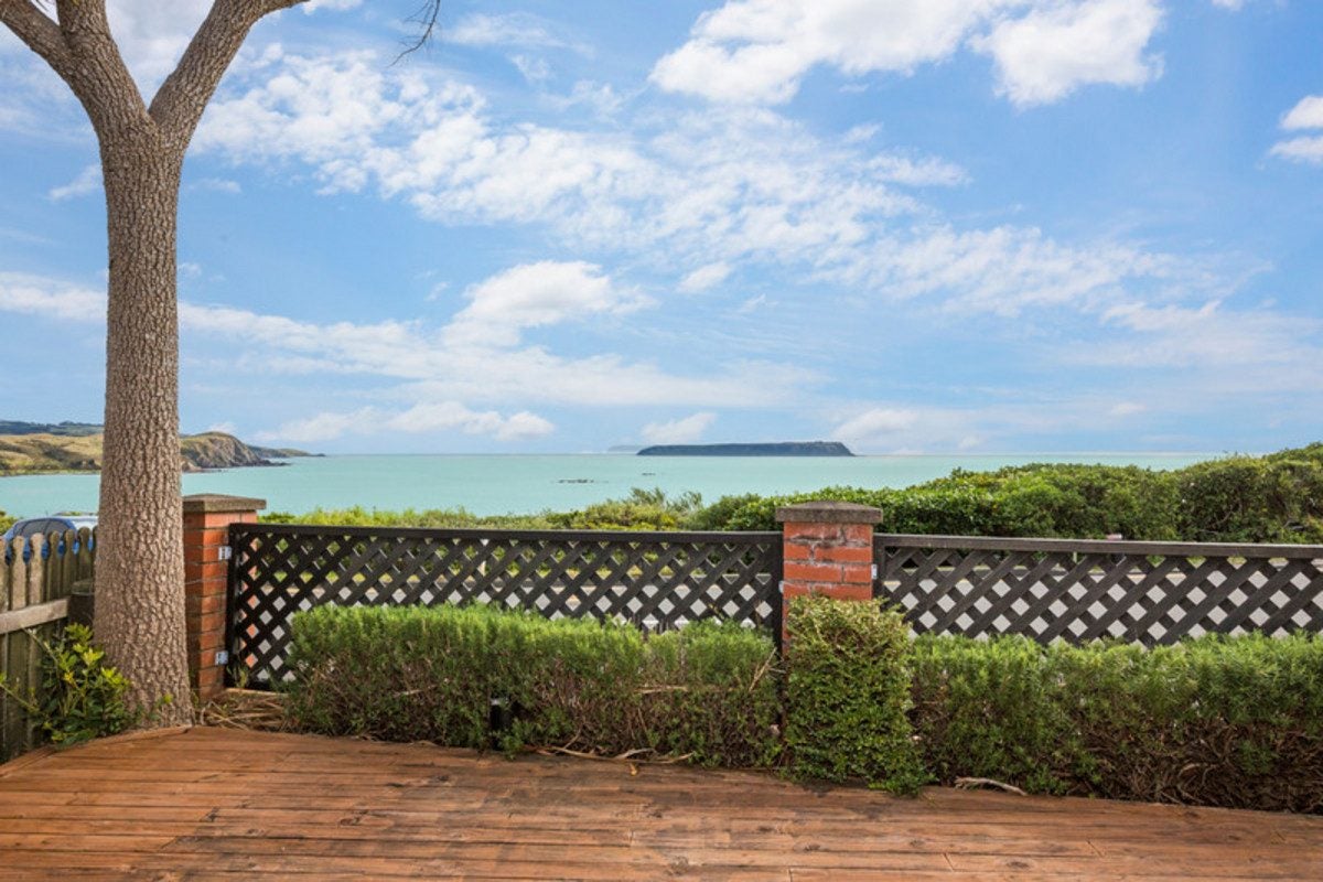 56 Motuhara Road, Plimmerton, Porirua - Carousel 1