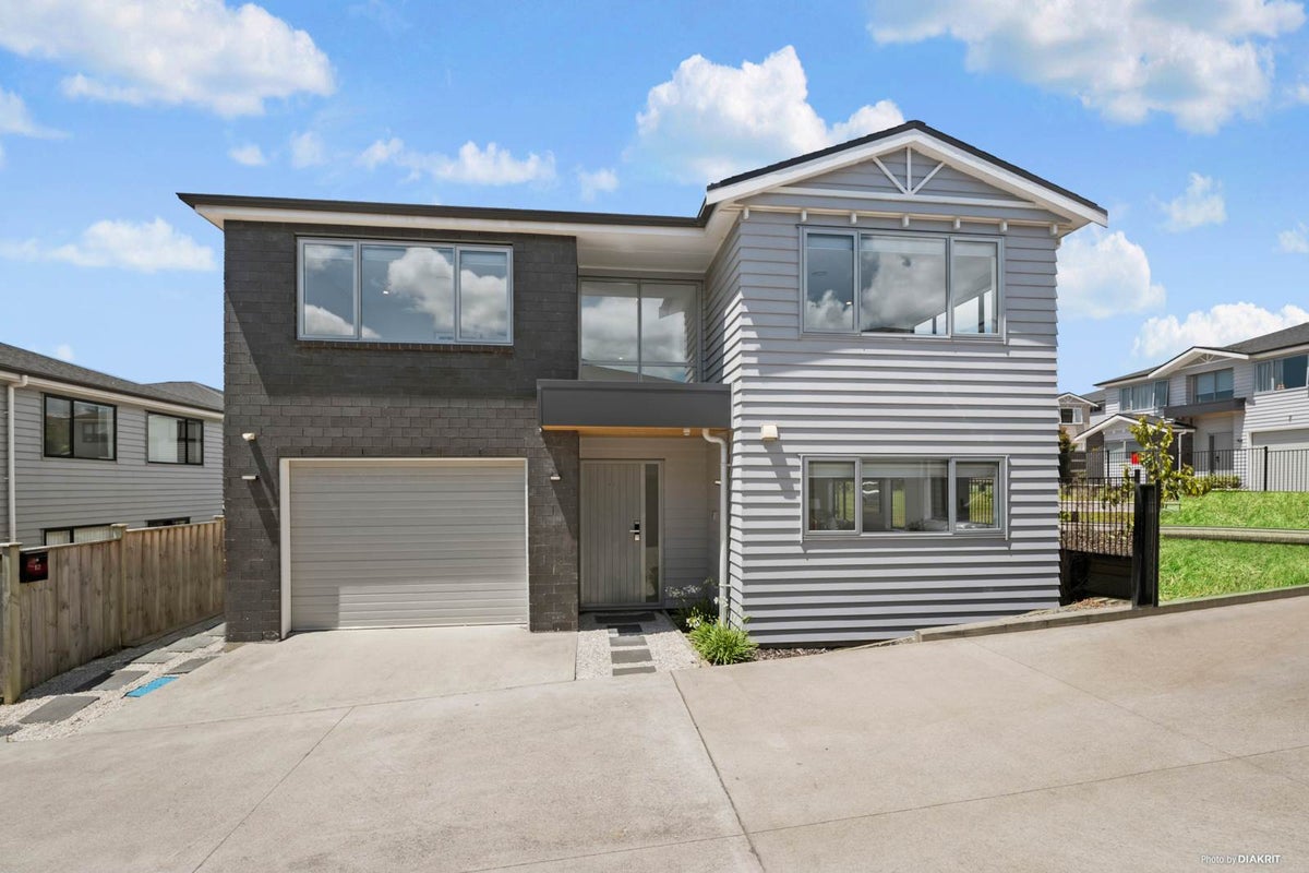 12 Fishwicke Lane, Albany, Auckland - Carousel 1