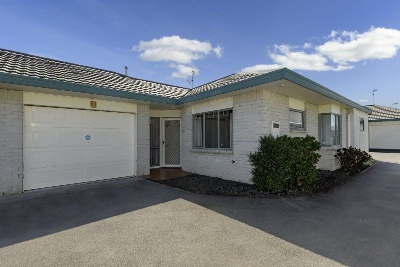 1392B Cameron Road, Greerton, Tauranga - Carousel 2