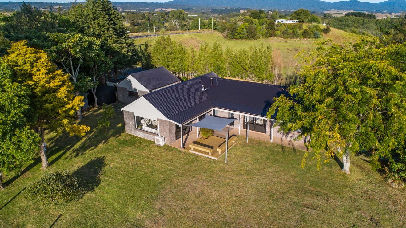 157 Esdaile Road, Whakamarama, Tauranga - Carousel 1