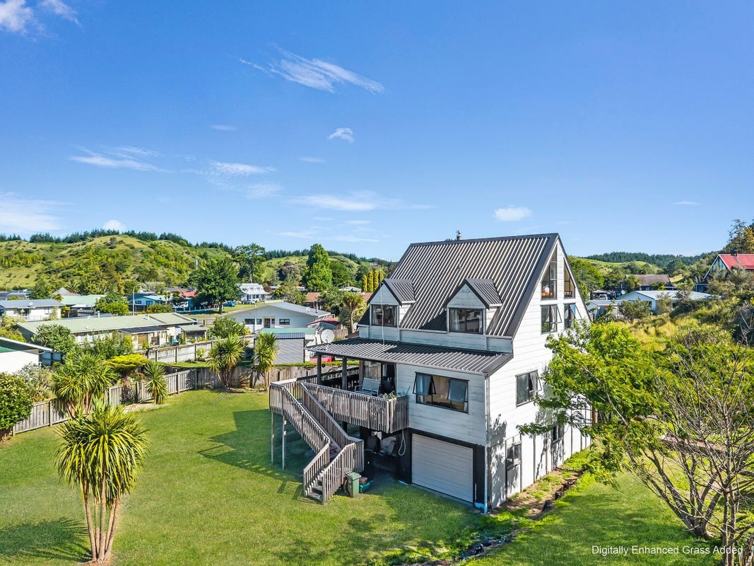 10 Syme Crescent, Kawerau, Kawerau - Carousel 1