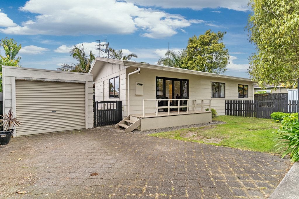 11A Maitland Street, Greerton, Tauranga - Carousel 1