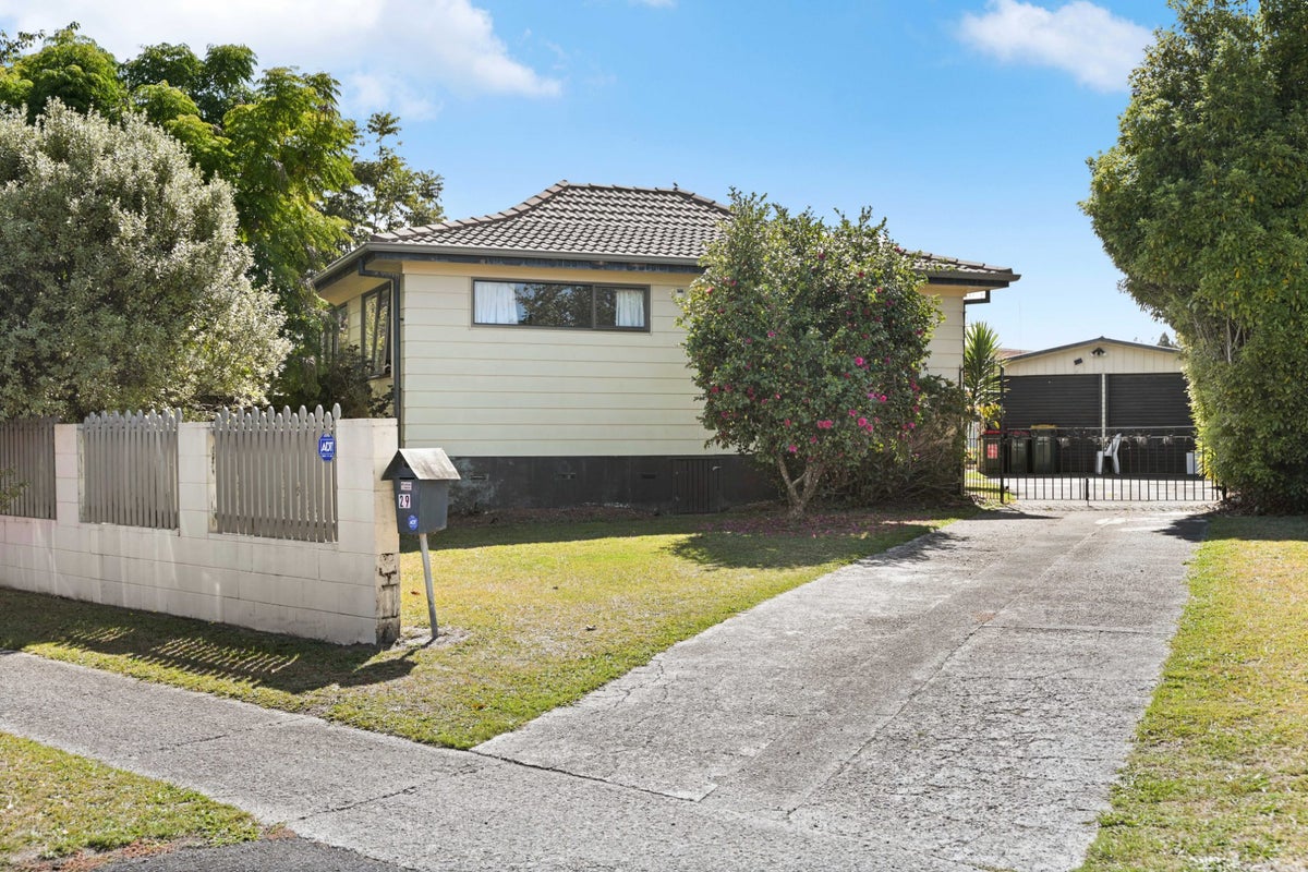29 Odlin Crescent, Nawton, Hamilton - Carousel 2