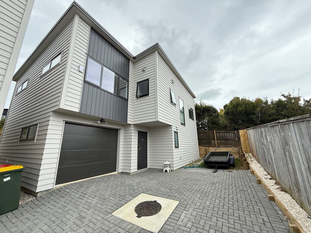 14 Clairville Crescent, Wai O Taiki Bay, Auckland - Carousel 1