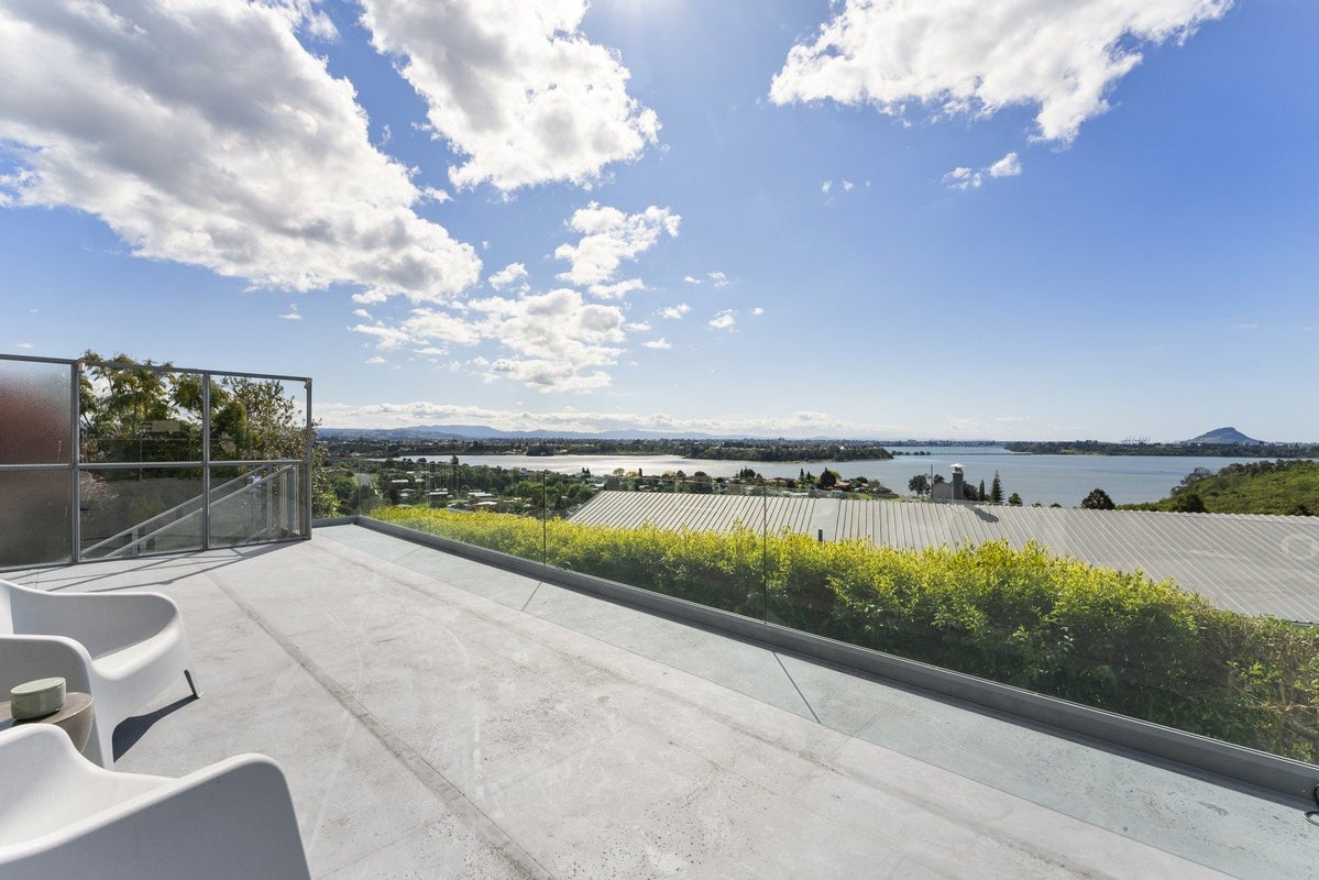 46 Corinna Street, Welcome Bay, Tauranga - Carousel 1