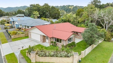 2 Halcyon Place, Whau Valley, Whangarei - Carousel 1