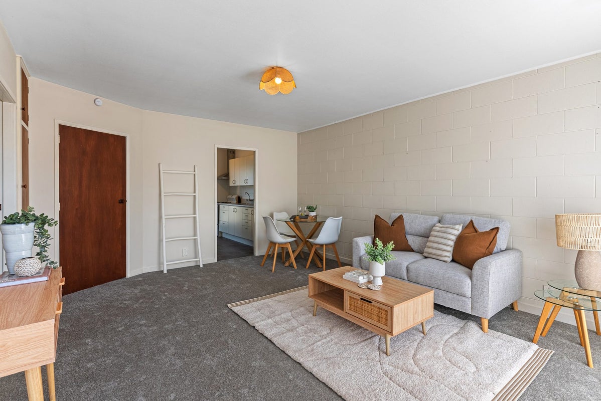 4/5 Coles Place, St Albans, Christchurch - Carousel 2