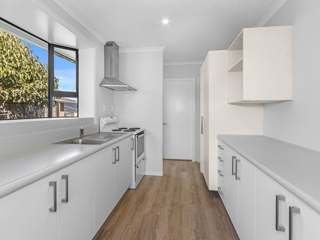 5 Lamorna Road, Parklands, Christchurch - Carousel 2