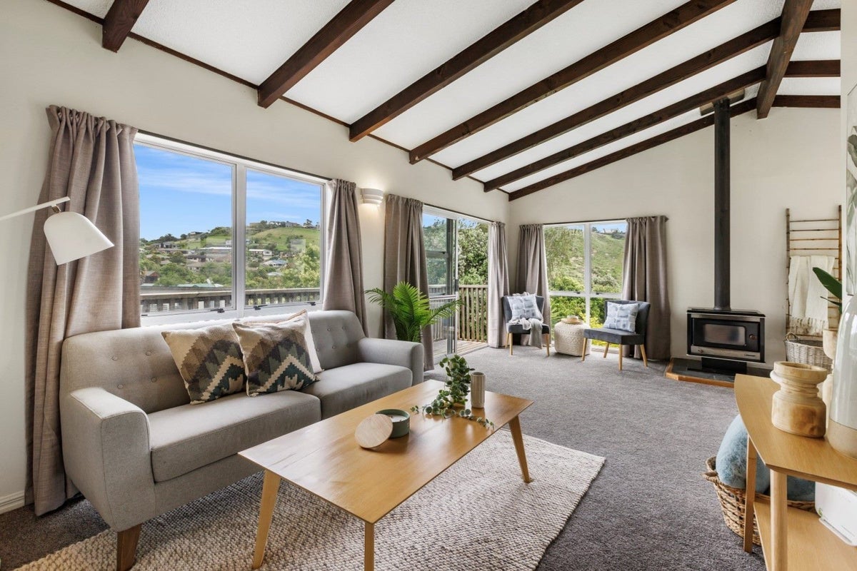 84 Resolution Road, Welcome Bay, Tauranga - Carousel 1