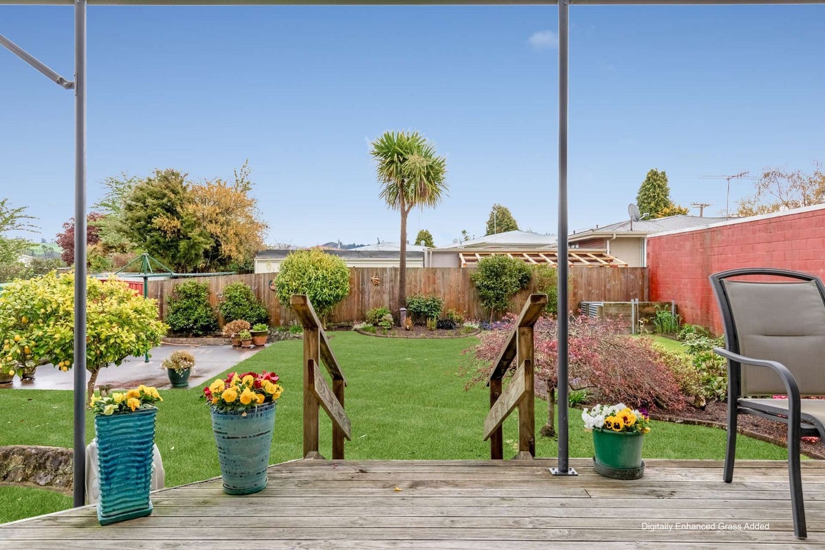 11 Jervis Street, Hillcrest, Rotorua - Carousel 24