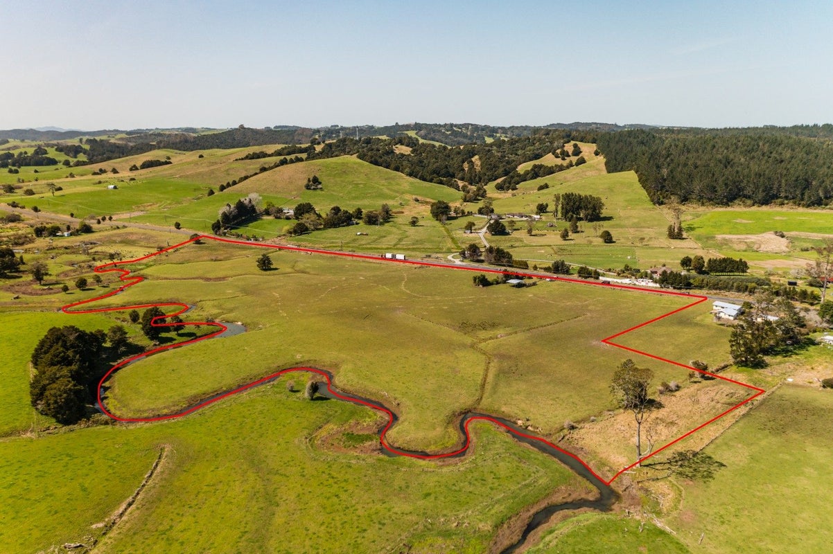 2418B State Highway 10, Waipapa, Kerikeri - Carousel 2