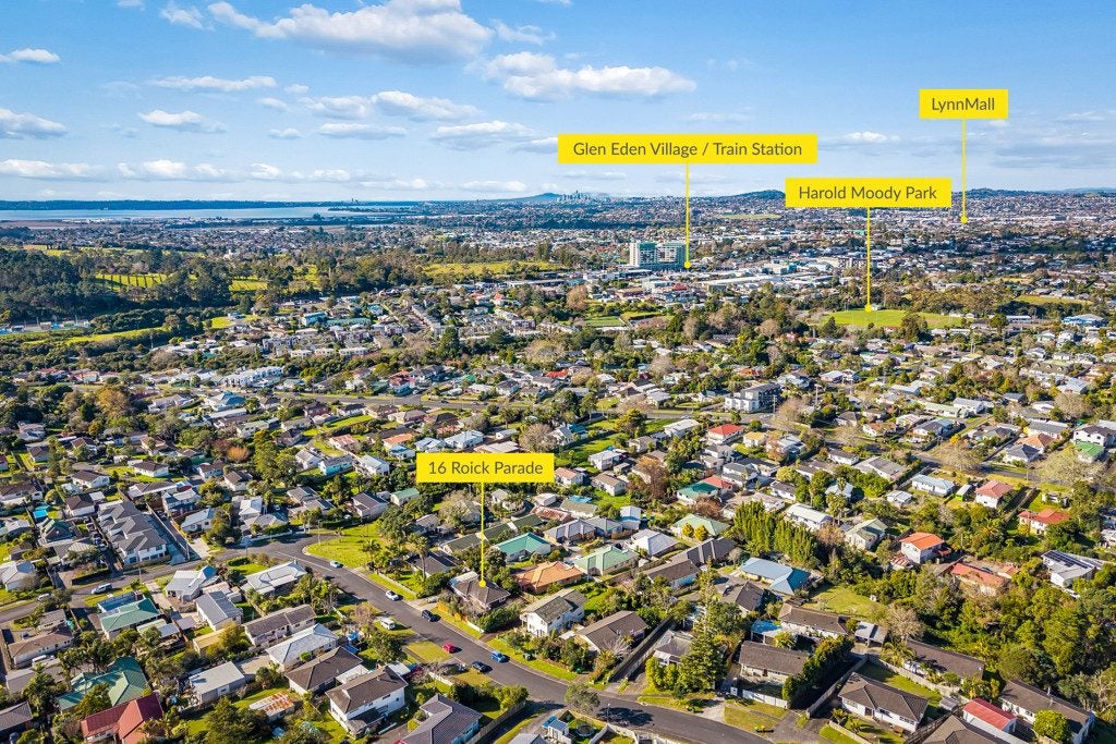 16 Roick Parade, Glen Eden, Auckland - Carousel 26