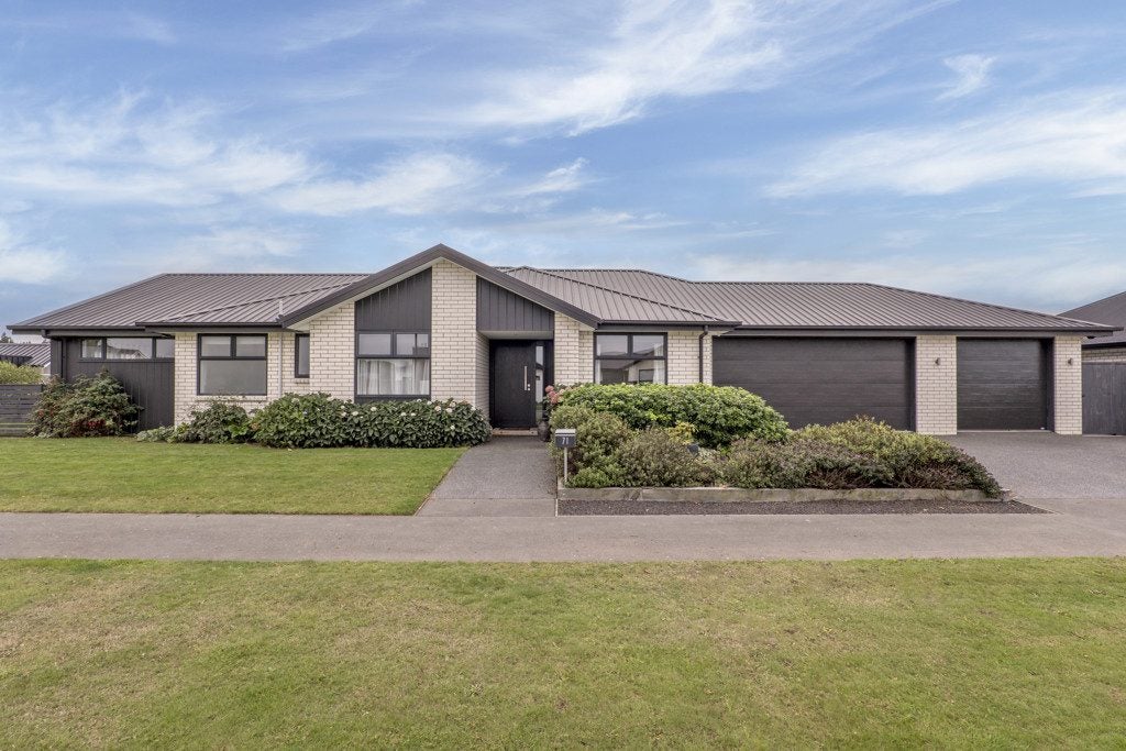 71 Aviemore Drive, Marshland, Christchurch - Carousel 1