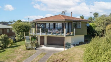 11 Parati Place, Motuoapa, Turangi - Carousel 1