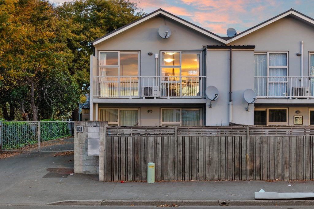 20/14 Brougham Street, Addington, Christchurch - Carousel 1