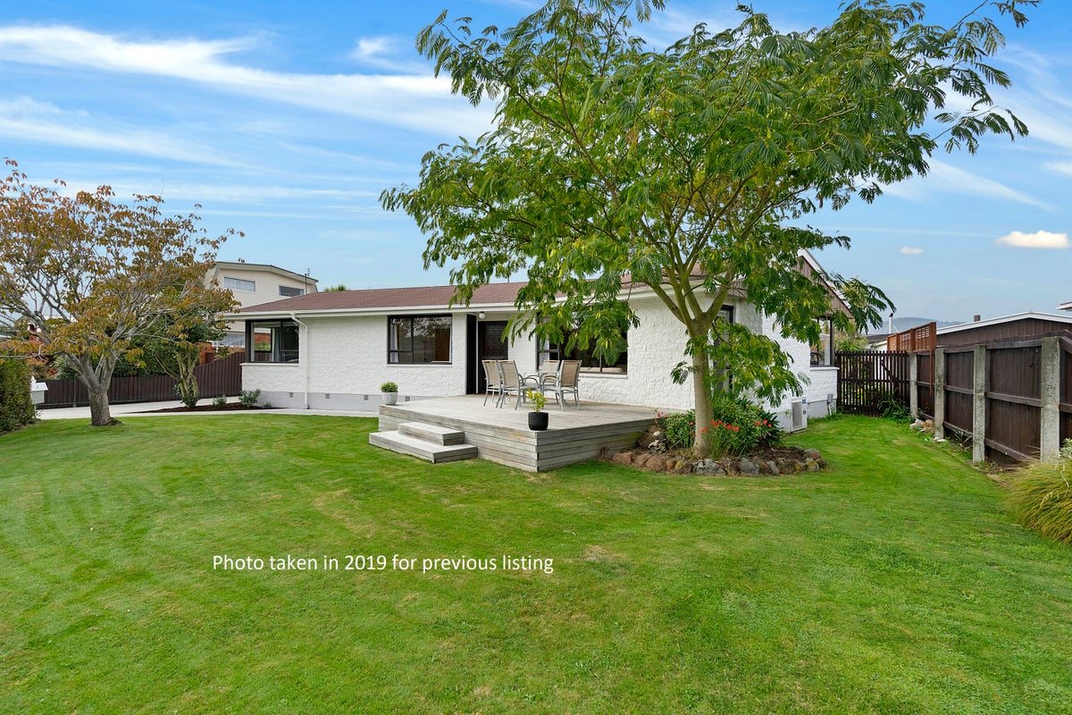 8 Hussar Place, Hoon Hay, Christchurch - Carousel 1