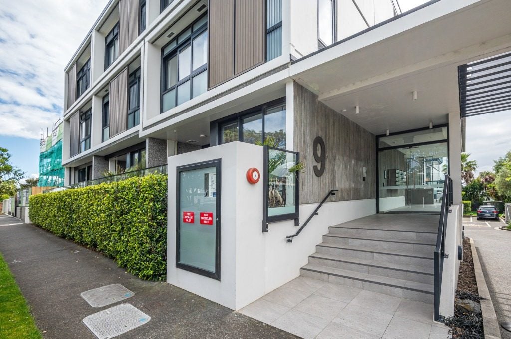 B01/9 Walmer Road, Point Chevalier, Auckland - Carousel 17