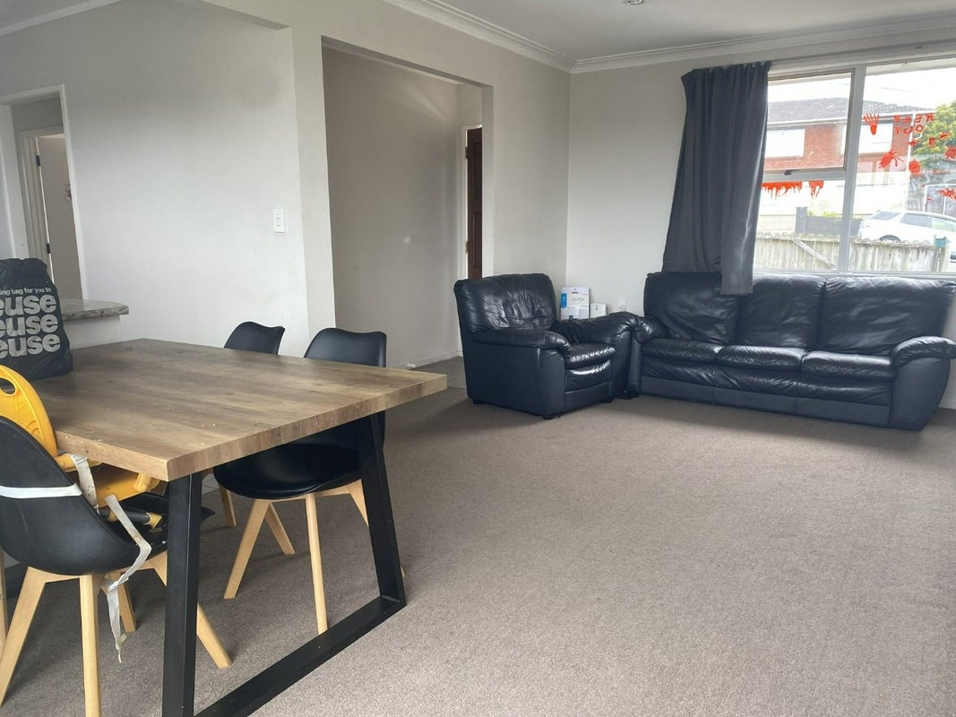 2/67 Carlisle Road, Torbay, Auckland - Carousel 1